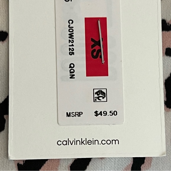 Calvin Klein Jeans Women’s Satin Animal Print XS Cami NWT - Picture 14 of 15